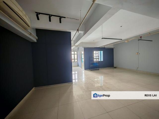 Shop for rent in Petaling, Damansara Damai