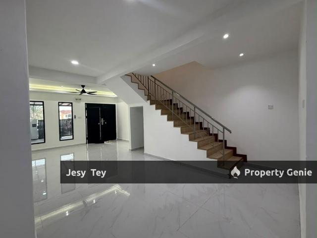 Terraced House for sale in Kelapa Sawit, Kulai