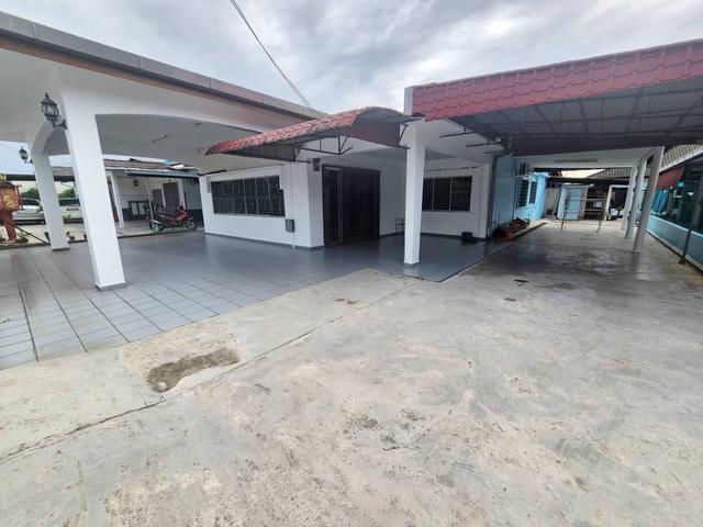 Bungalow for rent in Kulai, Johor