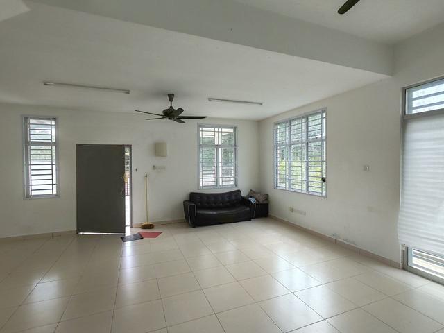 Bungalow for rent in Kulai, Johor