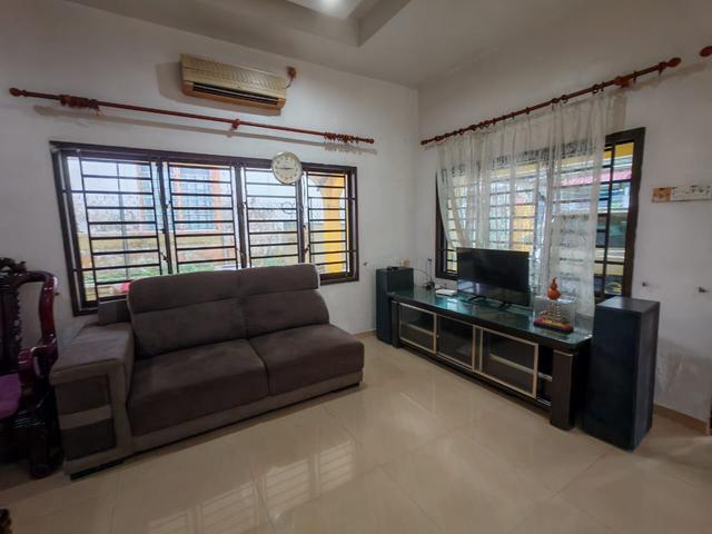 Bungalow for rent in Kulai, Johor