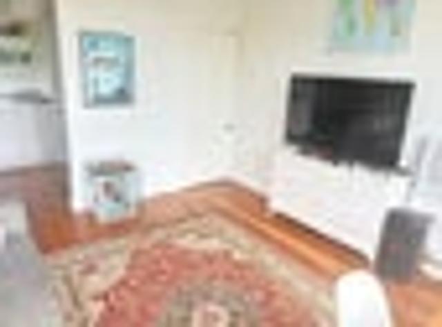 Apartment for rent in Paekākā, Wellington