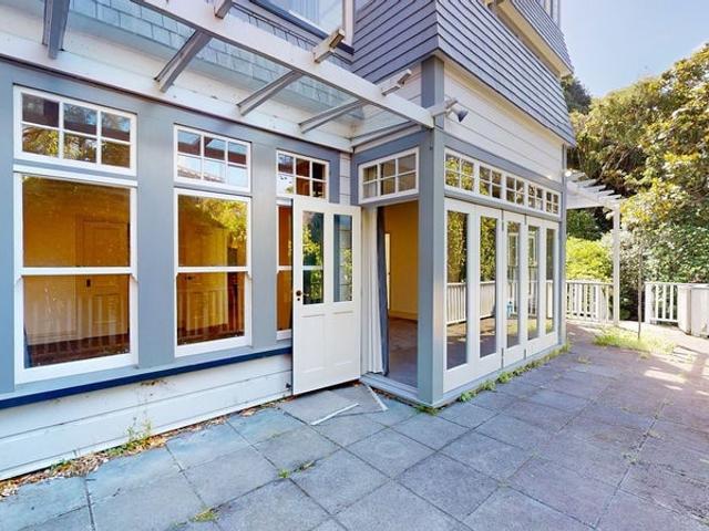 Apartment for rent in Matata, Wellington