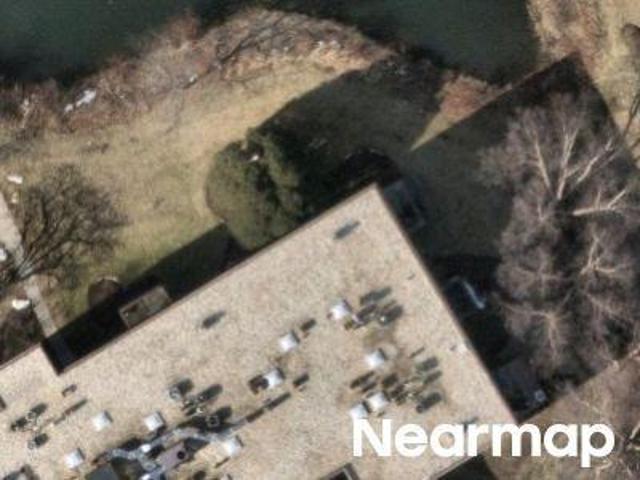 Condo for sale in Deerfield, Illinois