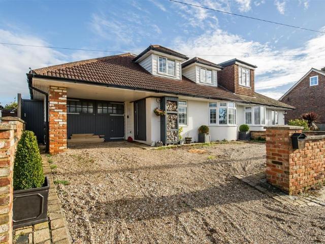 House for rent in Golden Green, Bourne Vale