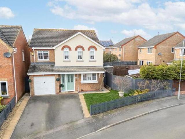 House for sale in Corby, North Northamptonshire