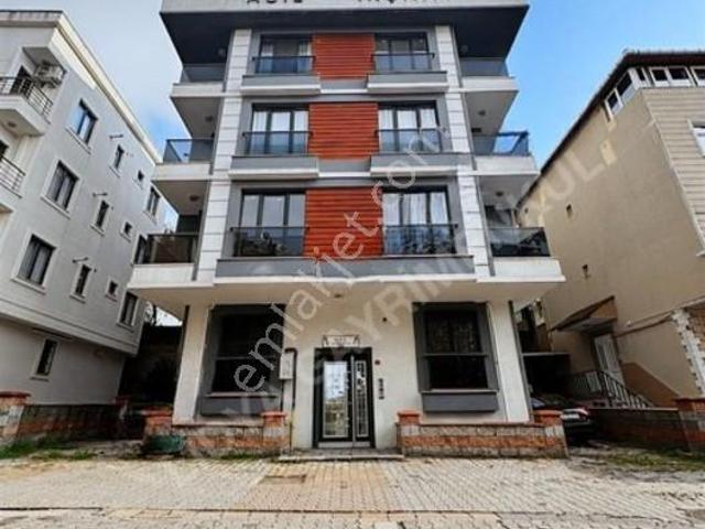Ataşehir, İstanbul içerisinde satılık mülk