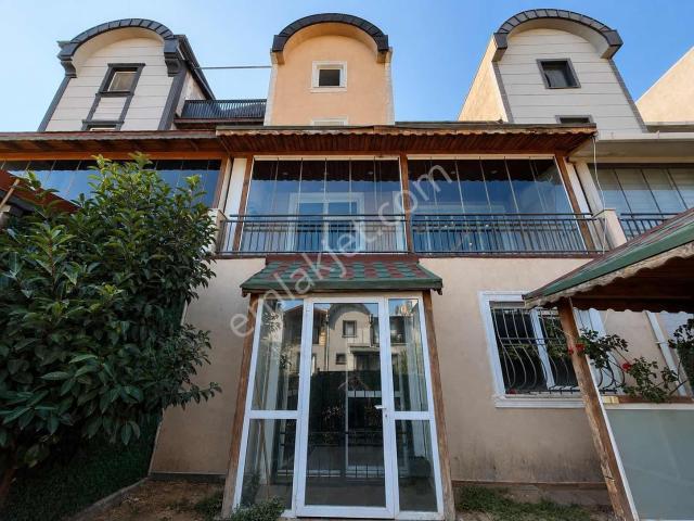 Başakşehir, İstanbul içerisinde satılık Villa
