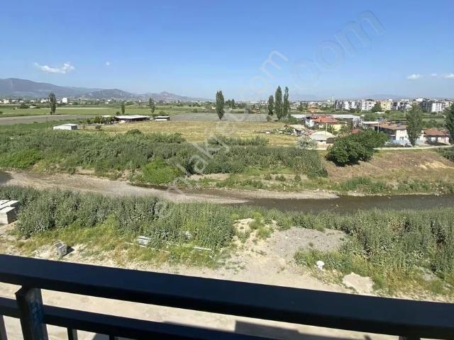 Salihli, Manisa içerisinde satılık mülk