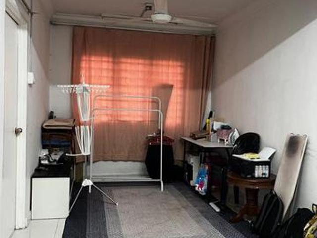 Apartment for sale in Kajang, Langat