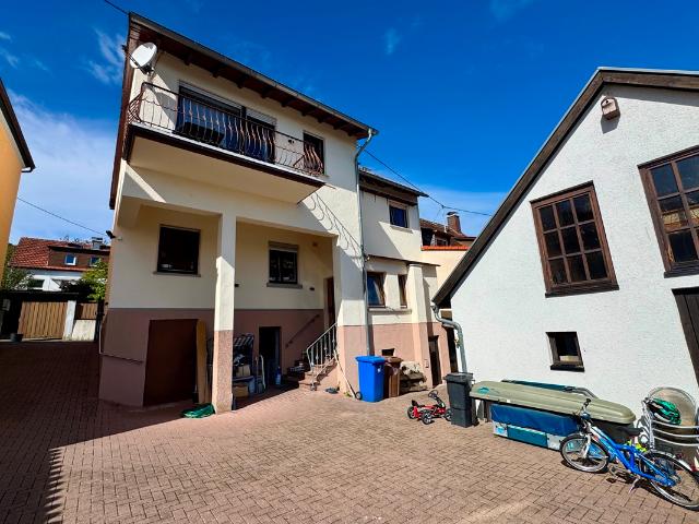 Villa kaufen in Kelkheim, Hessen