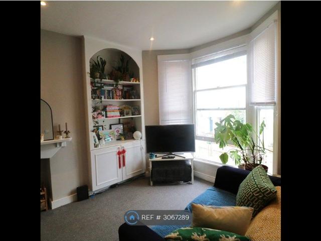 Apartment for rent in London Borough of Lambeth, Greater London