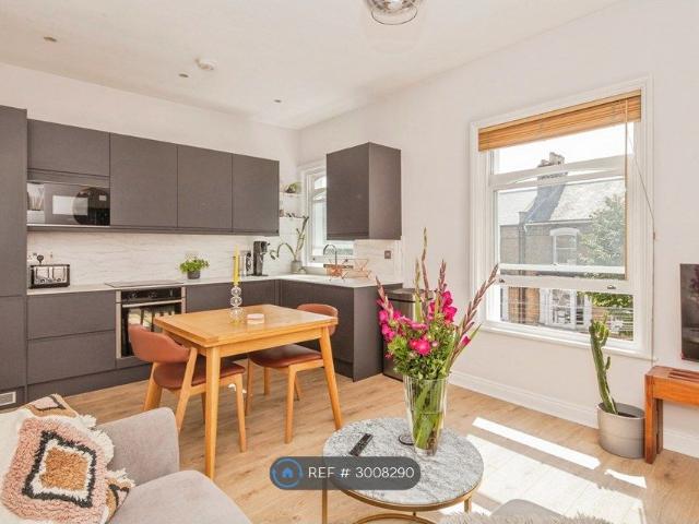 Apartment for rent in Brixton, Greater London