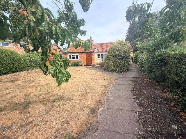 House for rent in Geldeston, Burgh St Peter