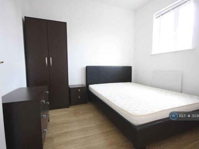 House for rent in London Borough of Southwark, Greater London