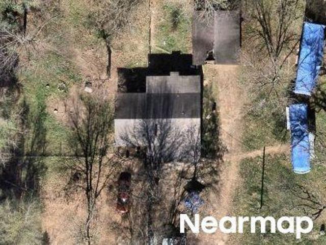 House for sale in Henderson, Texas