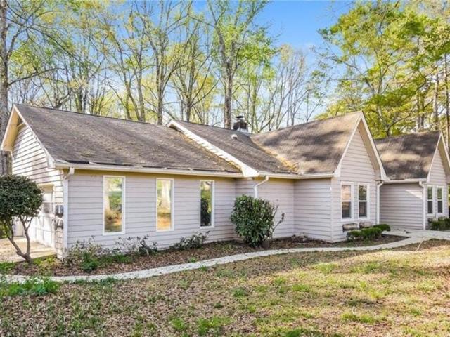 House for sale in Dacula, Georgia