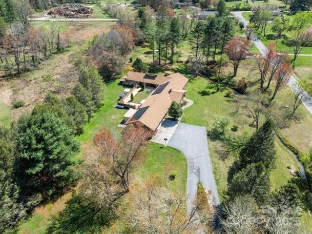 House for sale in Pisgah Forest