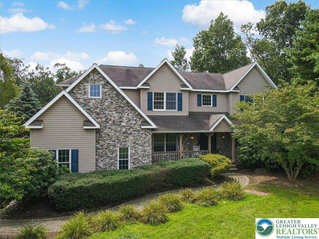 House for sale in Saylorsburg, Pennsylvania