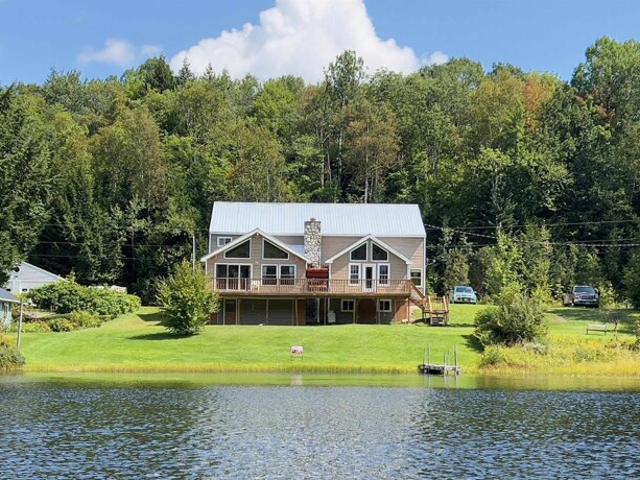 House for sale in Stark