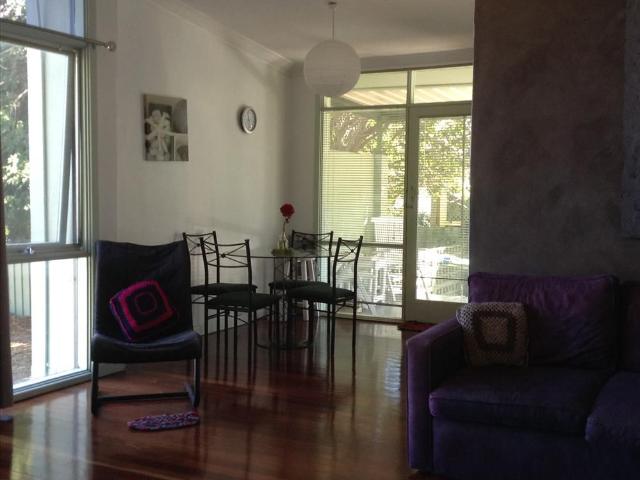 Room for rent in Kelmscott, Western Australia