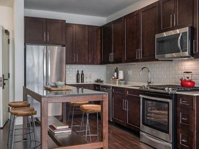 Apartment for rent in Lake Forest