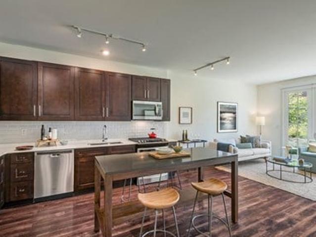 Apartment for rent in Lake Forest