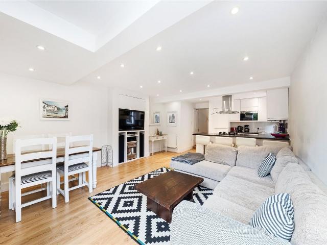 House for rent in Clapham Junction, Greater London