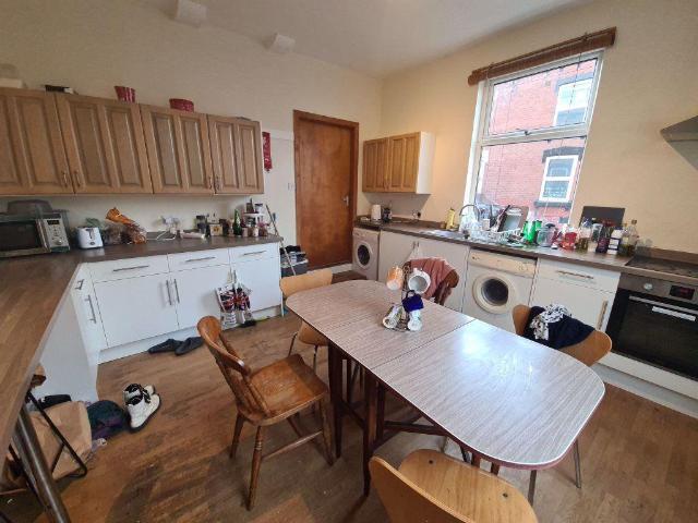 House for rent in Hyde Park, West Yorkshire