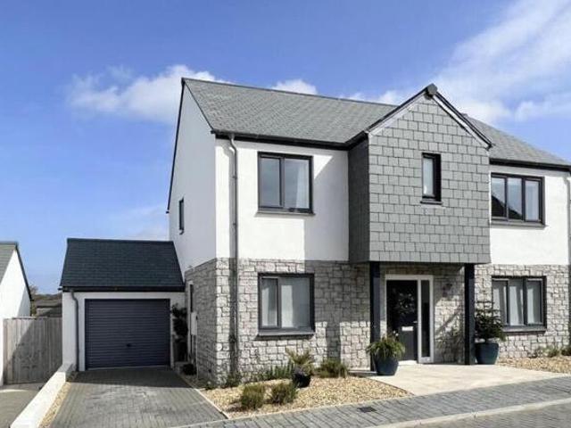 House for sale in Newquay, Cornwall