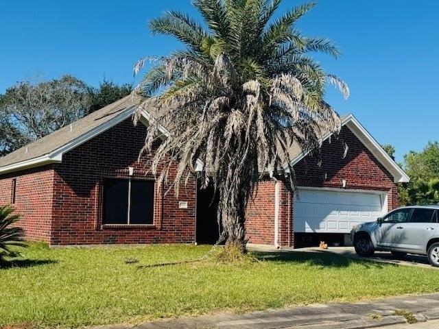 House for sale in Bridge City, Texas