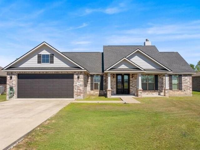 House for sale in Iowa, Louisiana