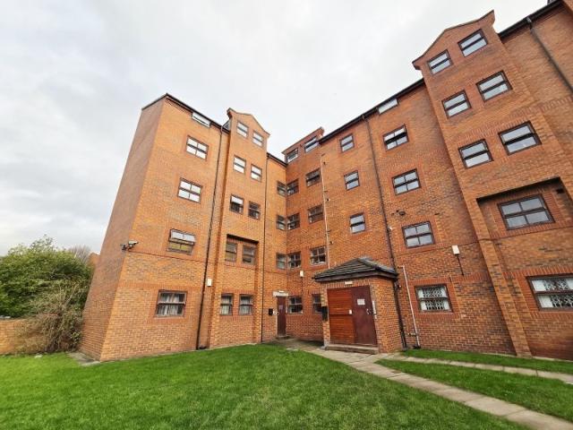 Room for rent in Little Woodhouse, Leeds