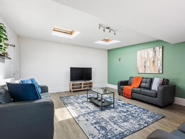Room for rent in Little Woodhouse, Leeds