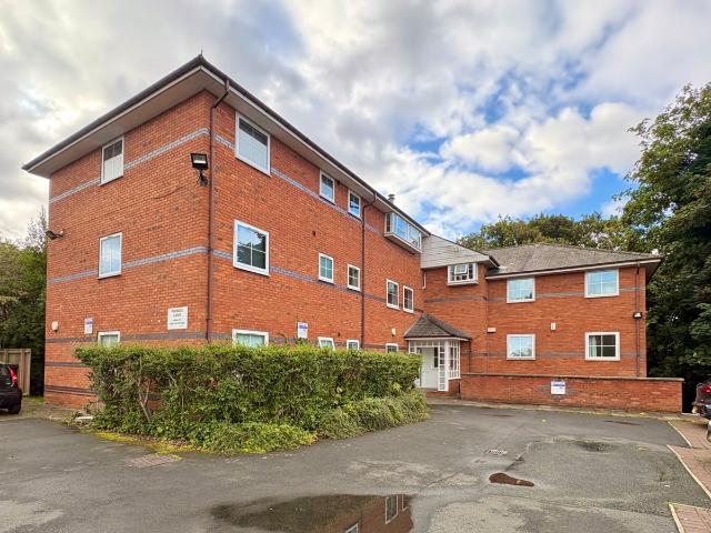 Apartment for rent in Little Woodhouse, Leeds