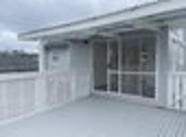 House for rent in Kelston