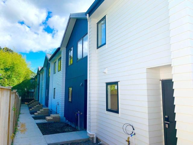 House for rent in Oratia
