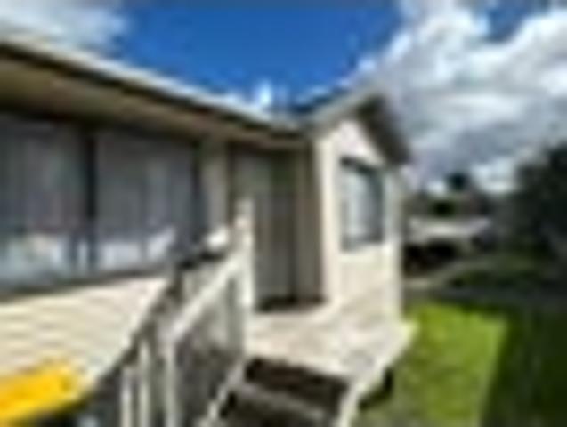 House for rent in Kelston, Oroua County