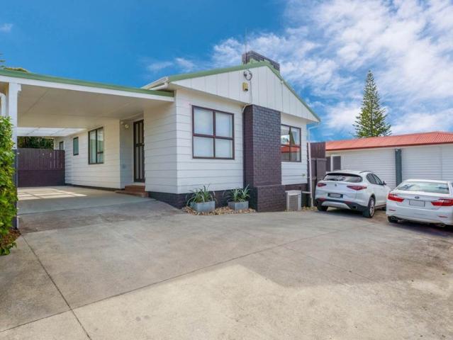 House for rent in Kelston, Oroua County