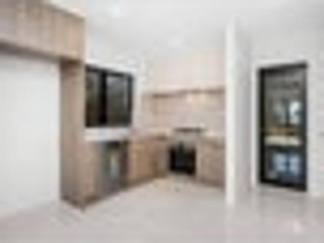 House for rent in Kelston