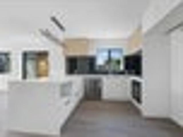 House for rent in Kelston