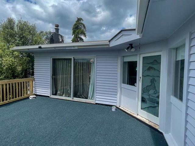 House for rent in Oratia