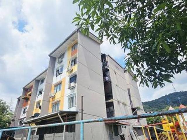 Apartment for sale in Country Heights Damansara, Kuala Lumpur