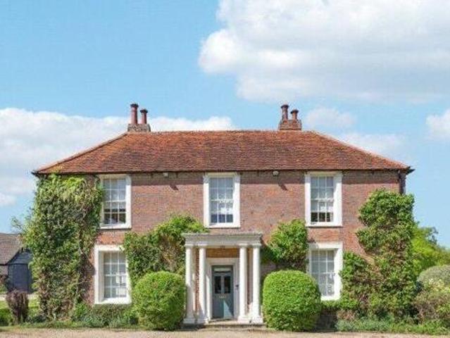 House for sale in East Gores, Fordham Heath