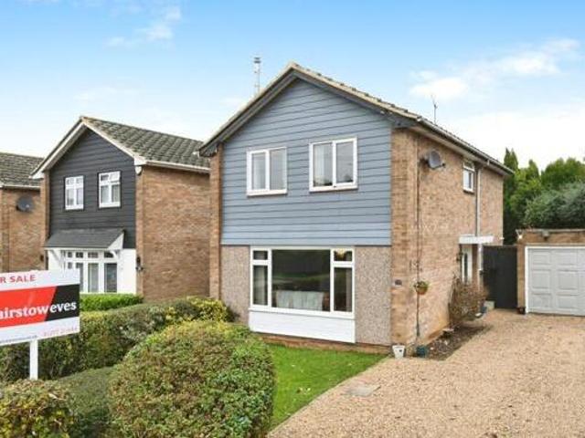 House for sale in Navestock Side, Essex
