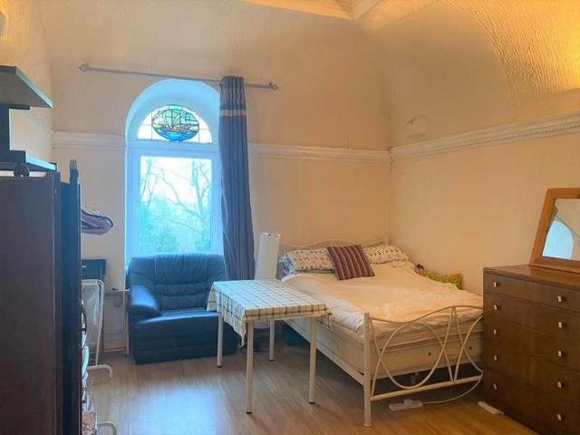 Apartment for rent in Hillhead, Scotland