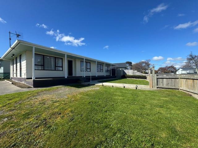 House for rent in Kelvin Grove, Palmerston North