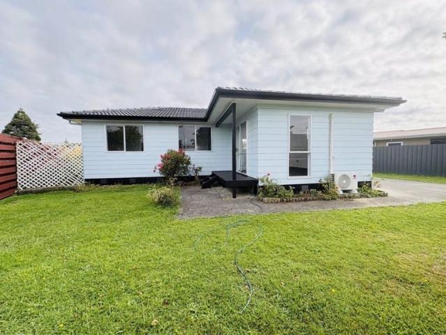 House for rent in Kelvin Grove, Palmerston North