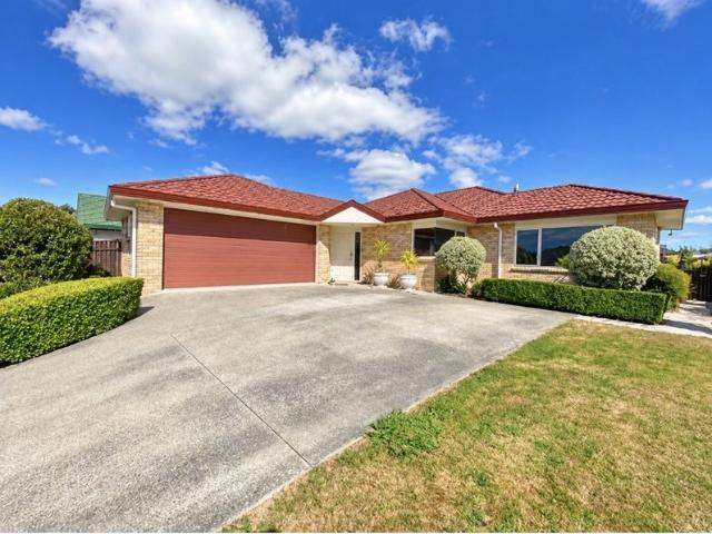 House for rent in Kelvin Grove, Palmerston North