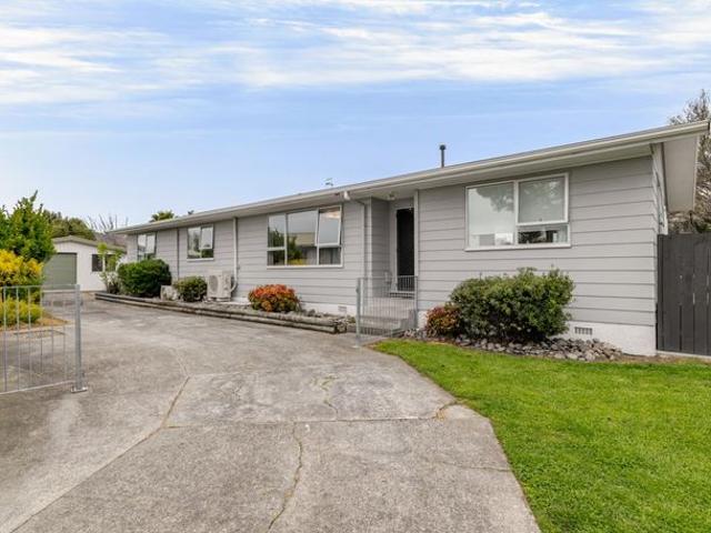 House for rent in Kelvin Grove, Palmerston North